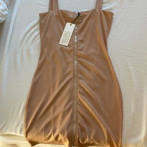 Cute mini light pink dress!